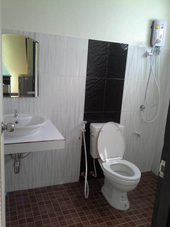Bansappoori Aparthotel Lamphun Exterior foto